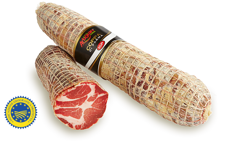 Dettaglio di Coppa di Parma IGP per affettato: salume certificato di alta qualità, caratterizzato dalla tipica marezzatura e dal gusto morbido e sapido – Felino Parma