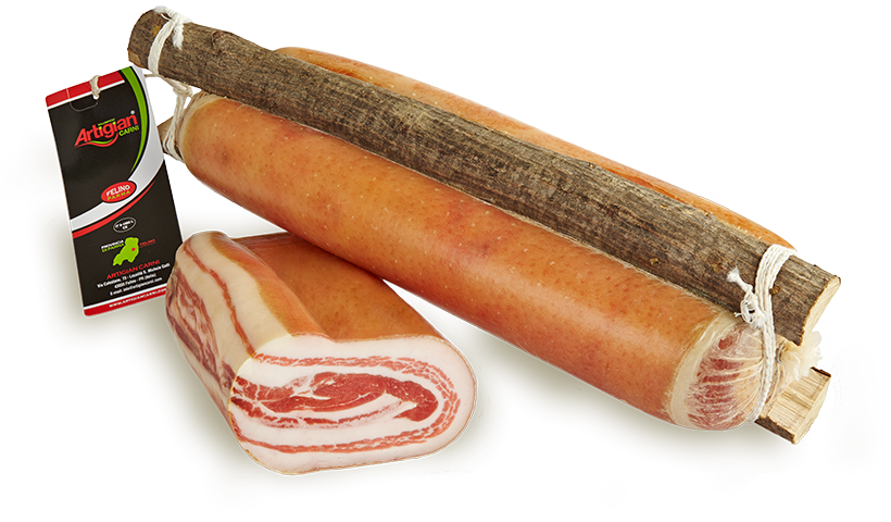 Dettaglio di Pancetta Steccata artigianale: salume tipico stagionato tra assicelle di legno per un sapore tradizionale – Felino Parma