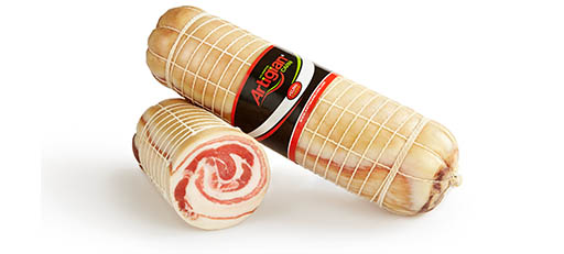 Interi-ridimensionati_0003_pancetta.scotennata_intero Pancetta arrotolata scotennata intera: salume artigianale stagionato per affettati e gastronomie - Artigian Carni a Felino Parma