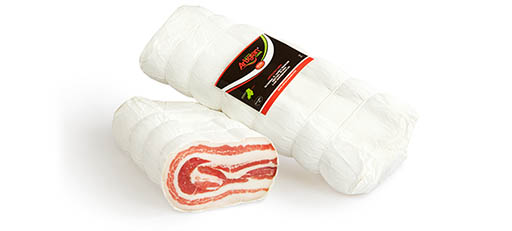 Interi-ridimensionati_0004_pancetta.pressata_intero Pancetta pressata in carta intera: salume artigianale stagionato ideale per affettati e vendita al banco - Artigian Carni a Felino Parma